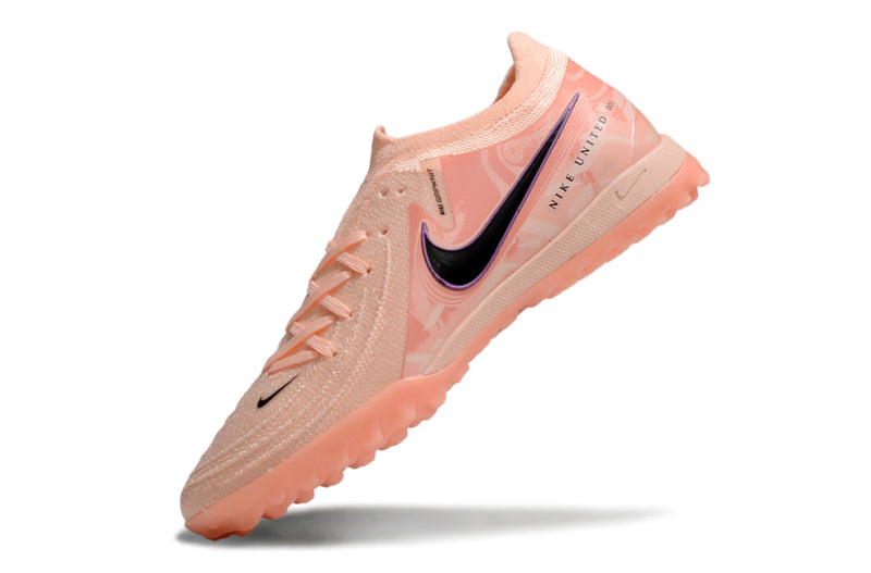 Chuteira Nike Phantom GX 2 Elite Society TF - Rose
