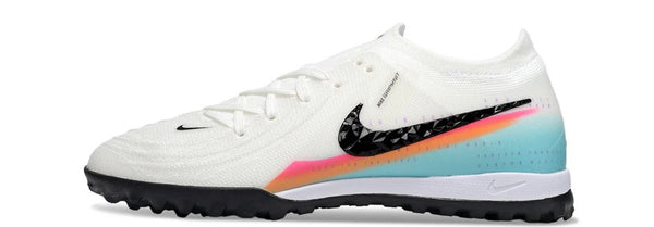 Chuteira Nike Phantom GX II Club Society